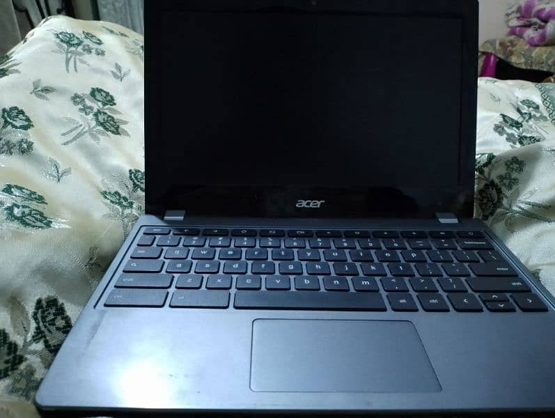 Low price Acer book 1