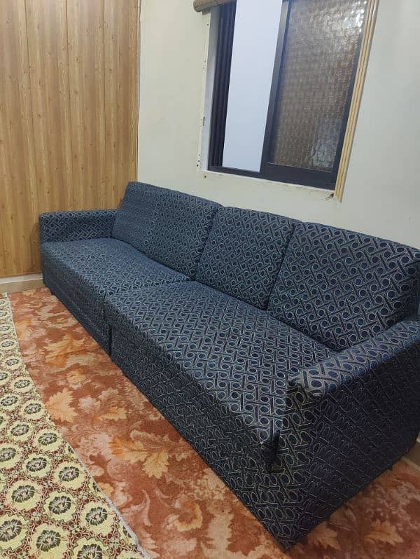 sofa set 4 seater in 2 piece 0