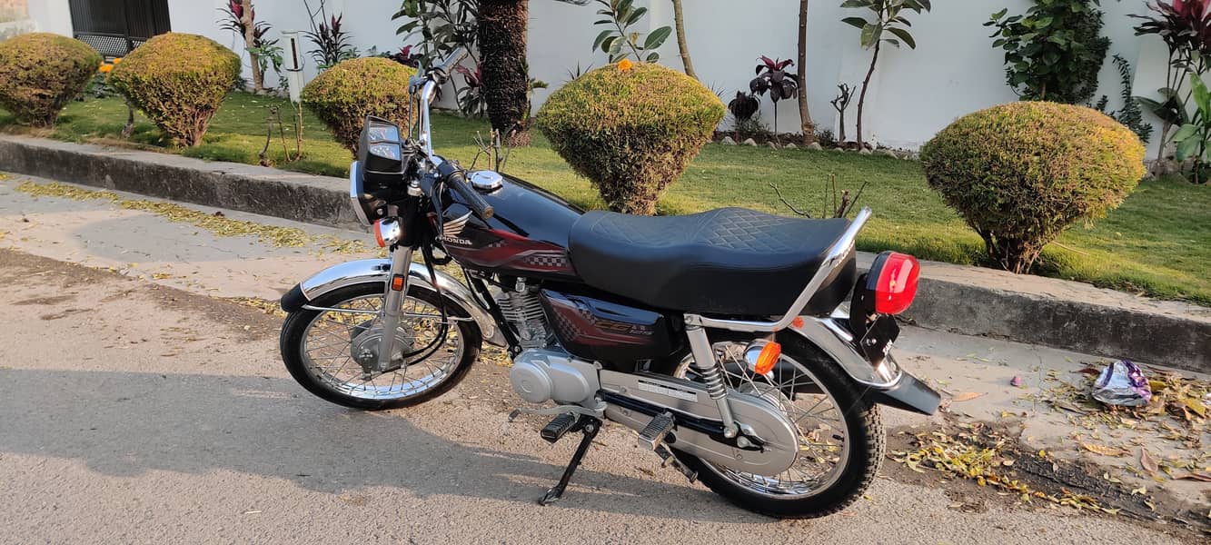 Honda CG 125 2024 1