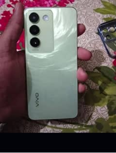 vivo y100