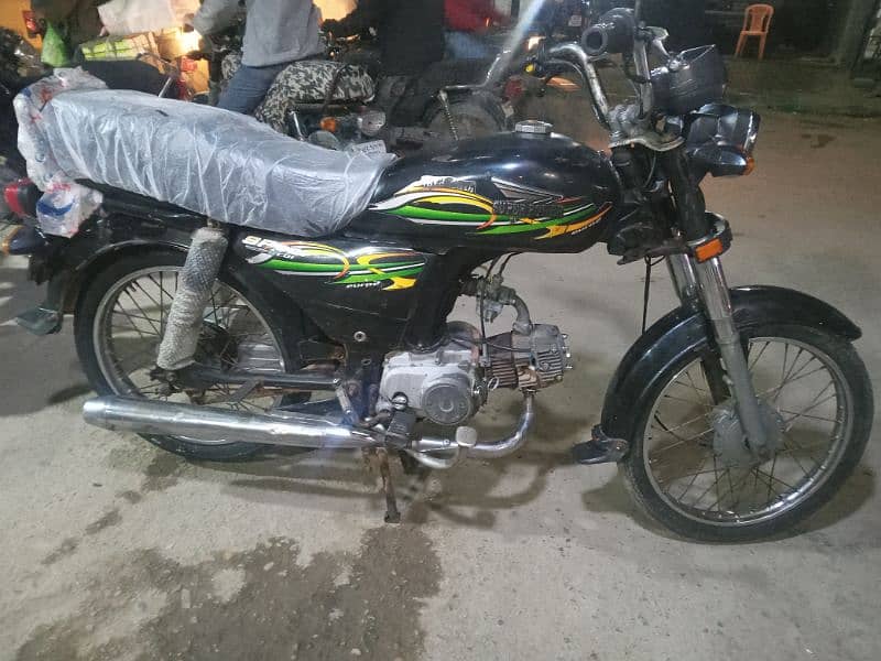 super power bike saf sutri shiny genuine mint condition bike 14