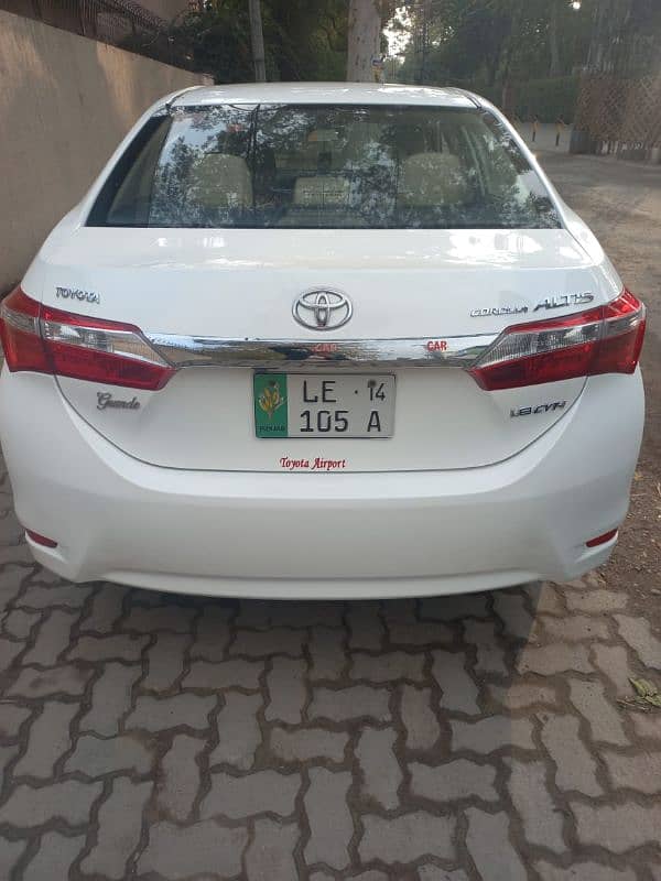 Toyota Altis Grande 1.8 2014 " Automatic " 9