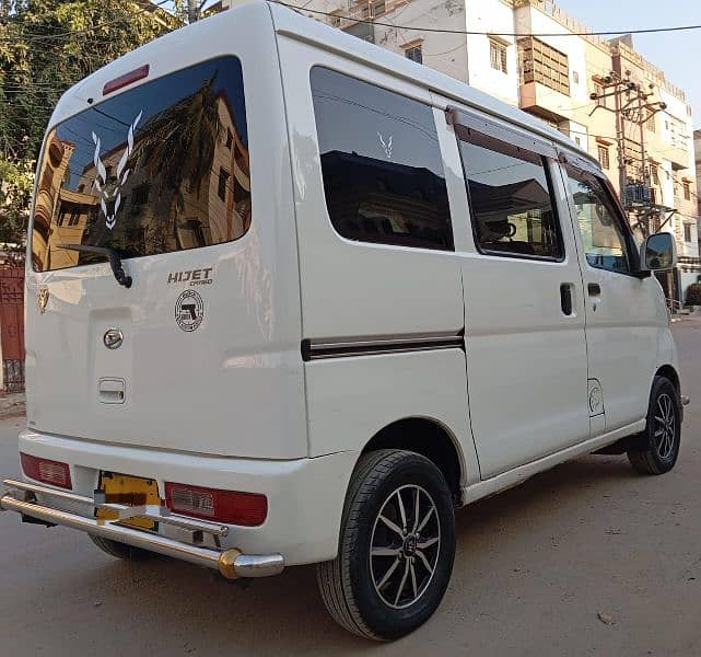 Daihatsu Hijet 2015 HALF CRUISE. 4