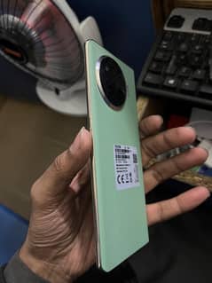 Tecno Spark 20Pro plus