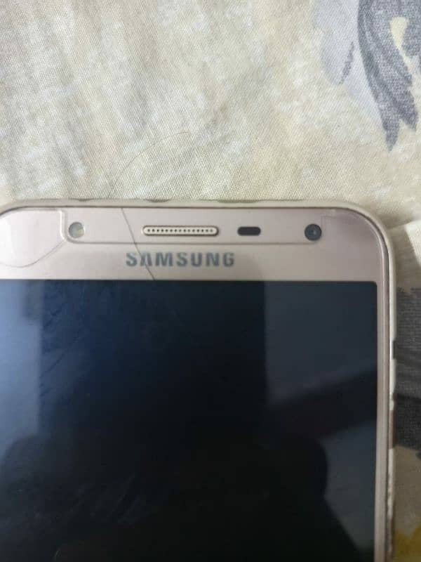 Samsung J7 Core 6