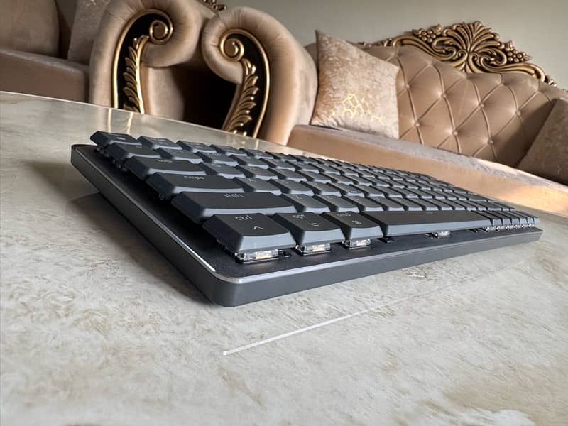 Logitech MX Mechanical Mini for MAC Wireless Keyboard 3