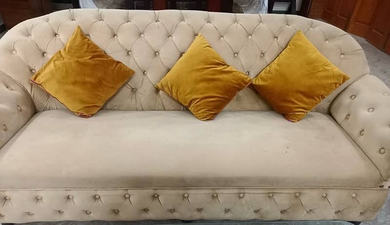 5 seater sofa for sale 0