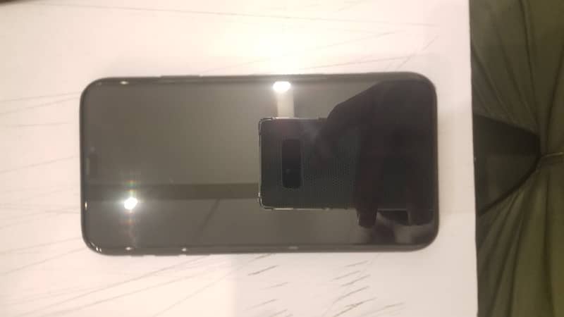 IPHONE XR (128 Gb) 10/9 Condition See Description 6