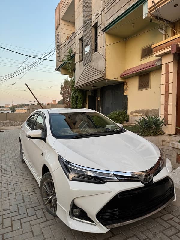 Toyota Altis Grande 2021 1