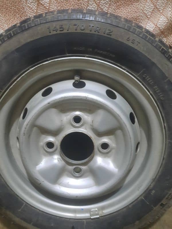 Coure 12" stepni with General tyre almost 90% tyre 0