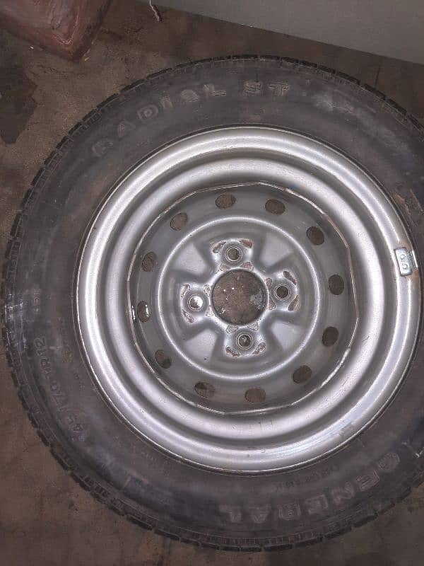 Coure 12" stepni with General tyre almost 90% tyre 2