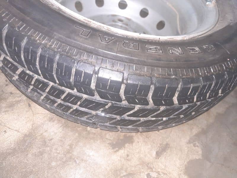 Coure 12" stepni with General tyre almost 90% tyre 3