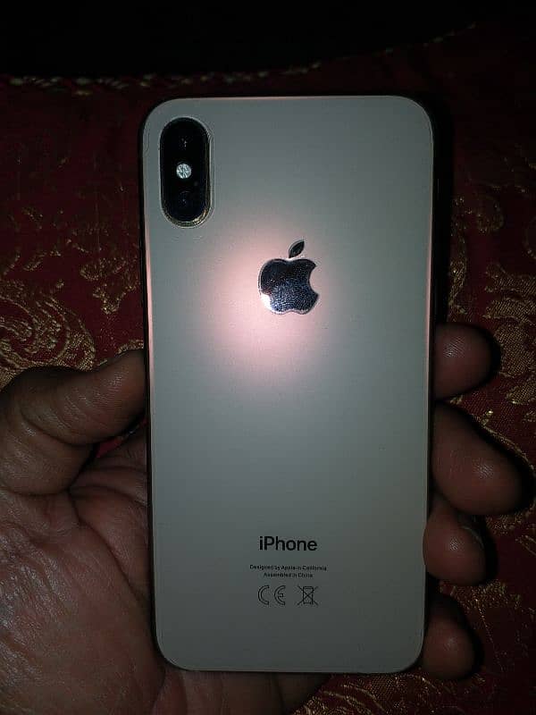 Iphone XS available 3