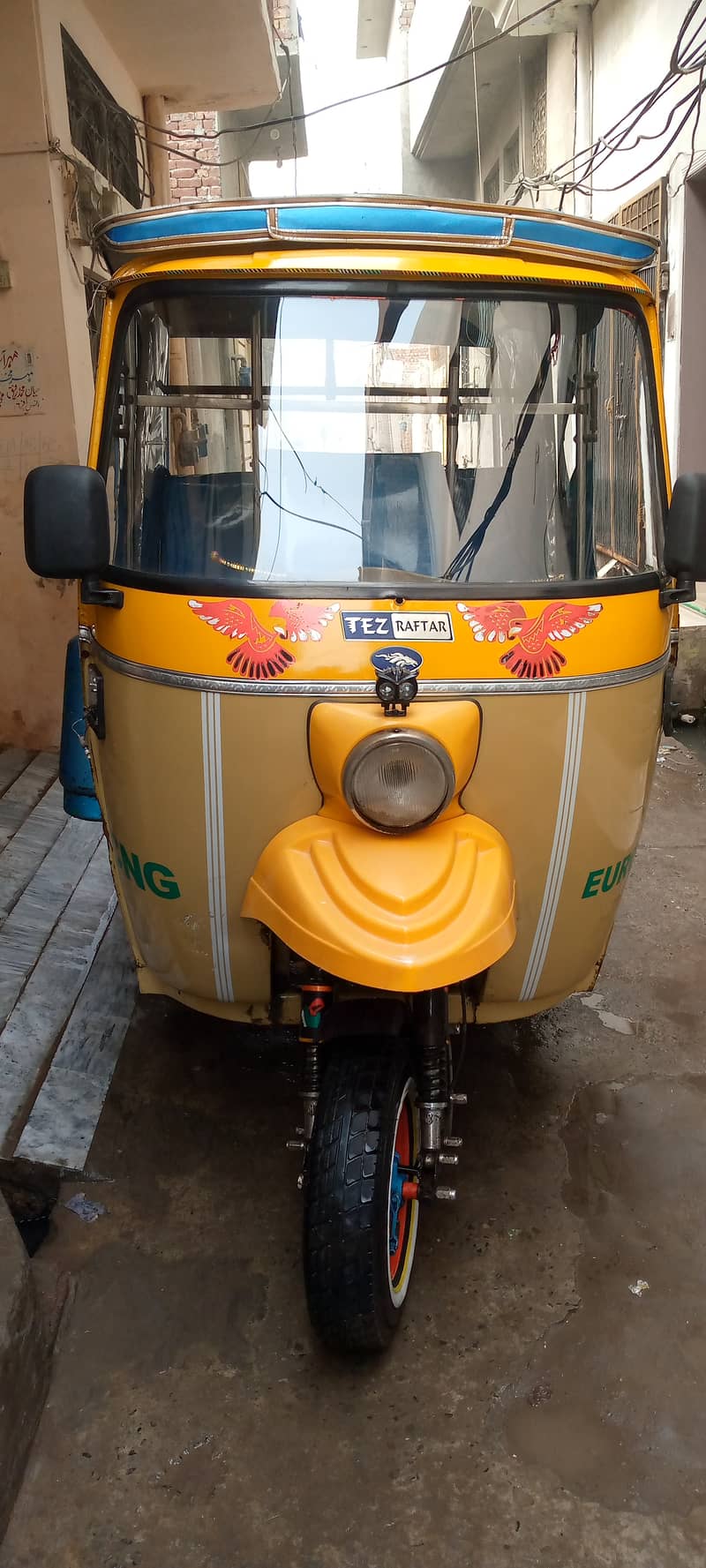 CNG Tez Raftar Auto Rikshaw 1