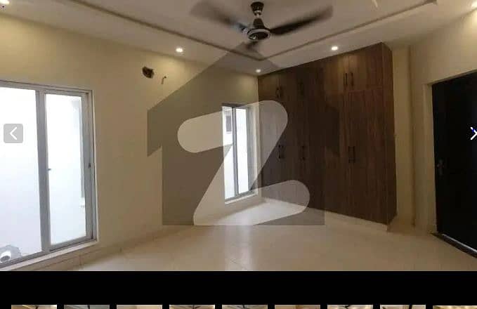 10 Marla double storey house available for rent in Wapda Town phase 1 3