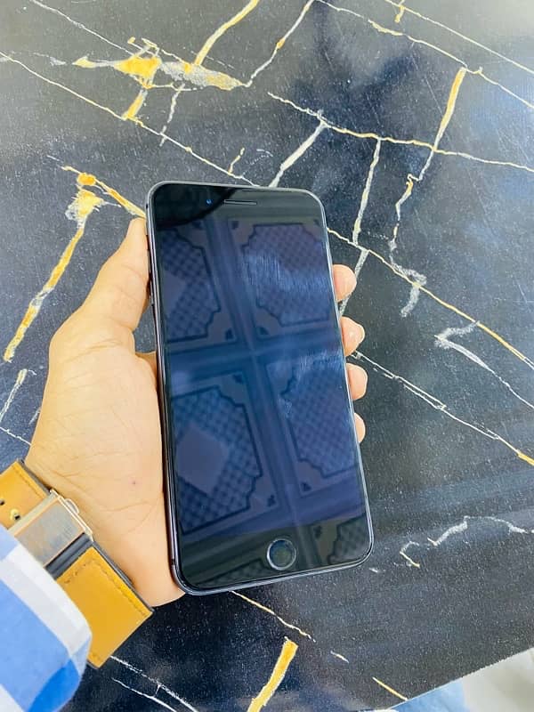 iphone 8 Plus NON PTA 64 GB ALL OK Contact 03133898008 6