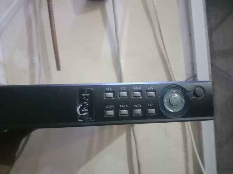 cctv cameras & Dvr 8 channel for sell 7