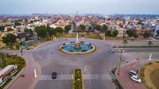 5 Marla Half Paid 80 Feet Road Plot For Sale in Diamond Block Park View City Lahore