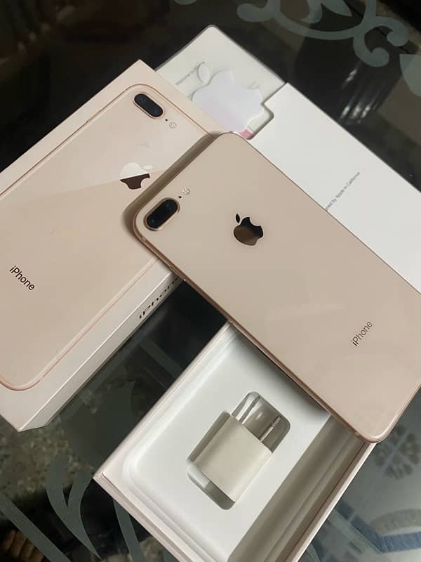 IPhone 8 plus  Factory Unlock With Box 7