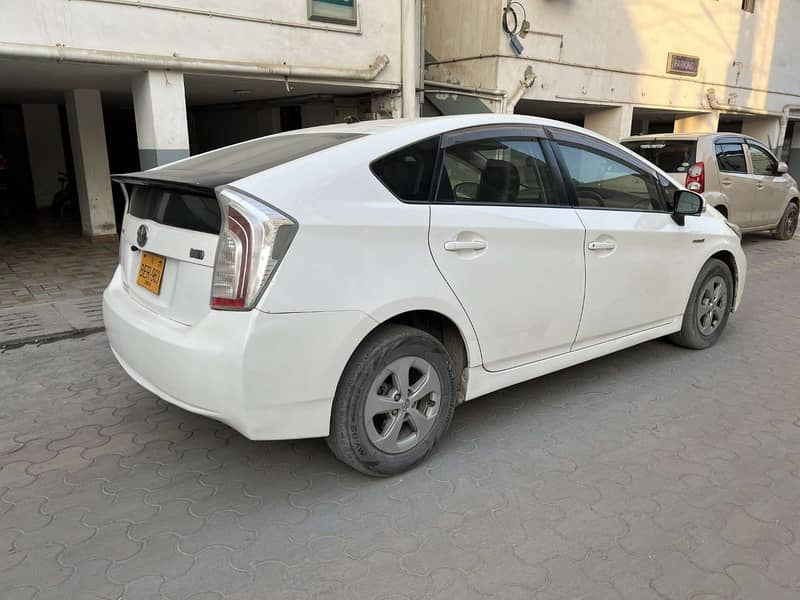 Toyota Prius 2012Reg2015 own enjine only 2pice tcp battery abs all ok 4