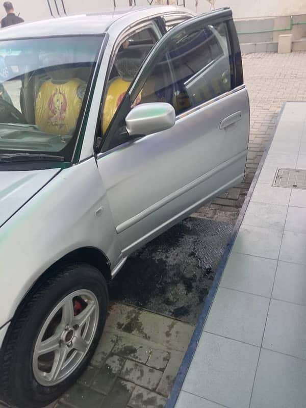 Honda Civic EXi 2005 2