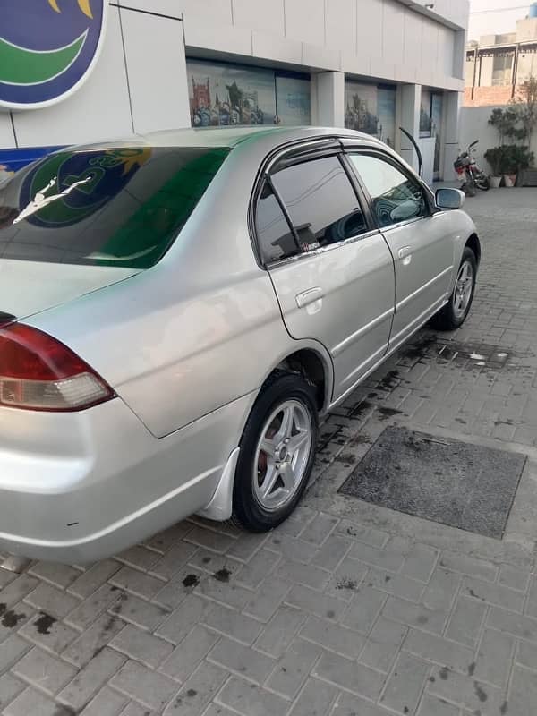 Honda Civic EXi 2005 4