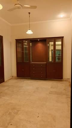 1 Kanal house for rent in Nawab town for Family and Silent office (Call center + Software house)