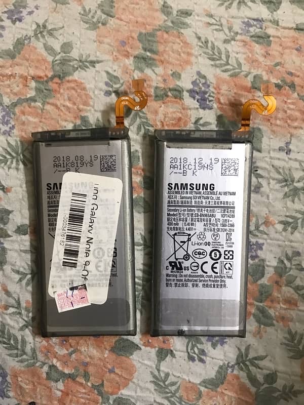 Samsung Galaxy note 9 batteries 1