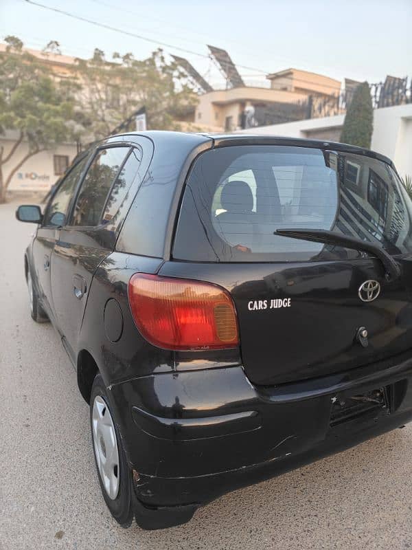 Toyota Vitz 2002 5