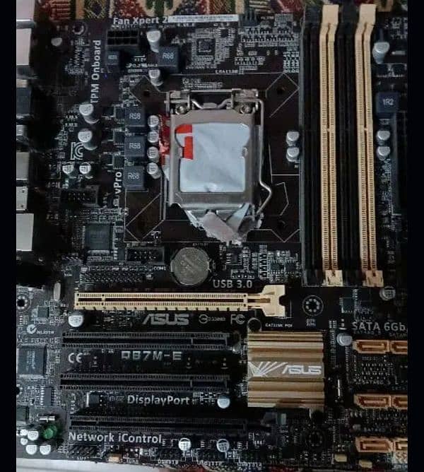 Asus Q87M-E + Xeon E3-1246 v3 + 16GB RAM DDR3 2