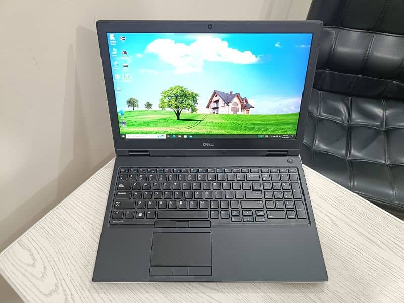 Dell precision 7530 core i7 8th gen hexacore 4gb Nvidia P2000 15.6 4k 1