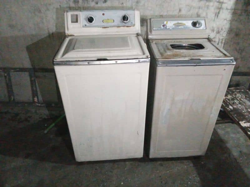 washing machine is completely in fine condition 2