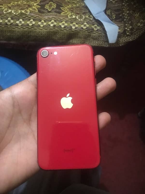 iPhone Se 2020  battery 75 condition 10by 8 0