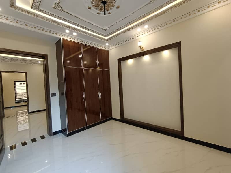 5 Marla Brand New Beautiful or Spanish House Solid Construction A+++ Gated Area Near Park Market And Mosque Near to Main Boulevard 21