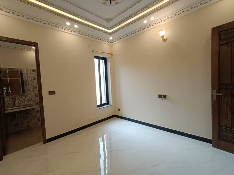 5 Marla Brand New Beautiful or Spanish House Solid Construction A+++ Gated Area Near Park Market And Mosque Near to Main Boulevard 25