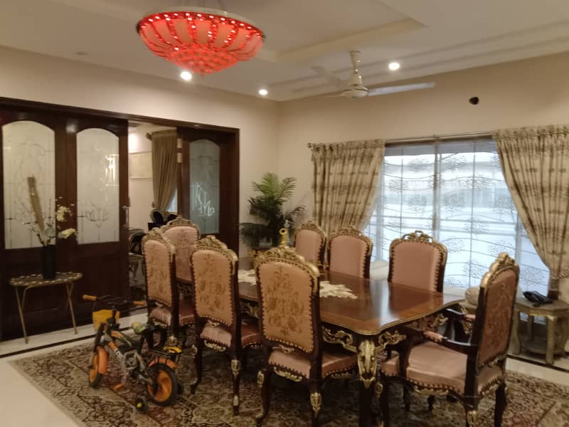 1 Kanal out Class Stylish House Prime Hot For Sale dha Phase3 10