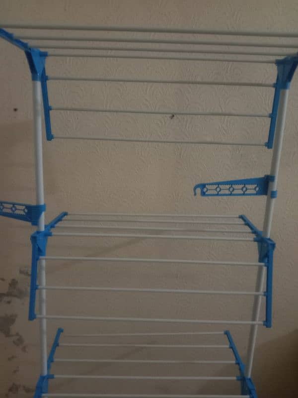 cloth drying stand with wheels 1