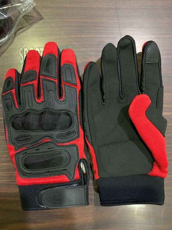 Bike and cycling gloves 4