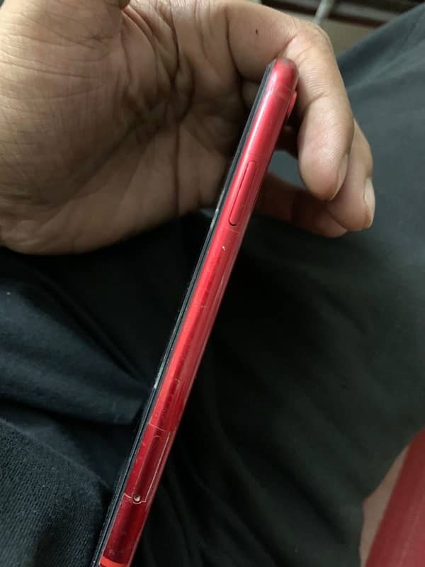 iPhone XR 64 GB 6