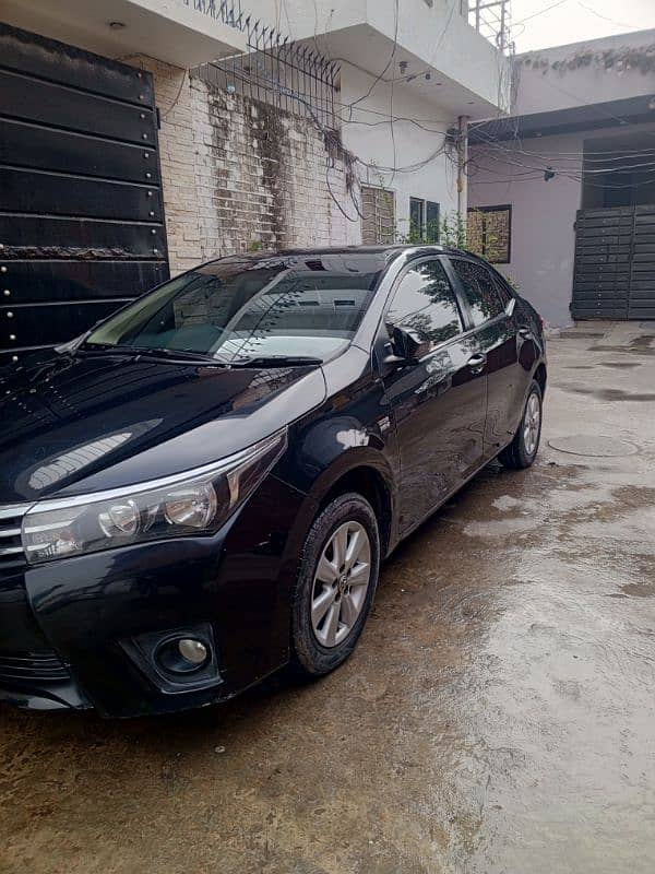 Toyota Corolla Altis Grande 11