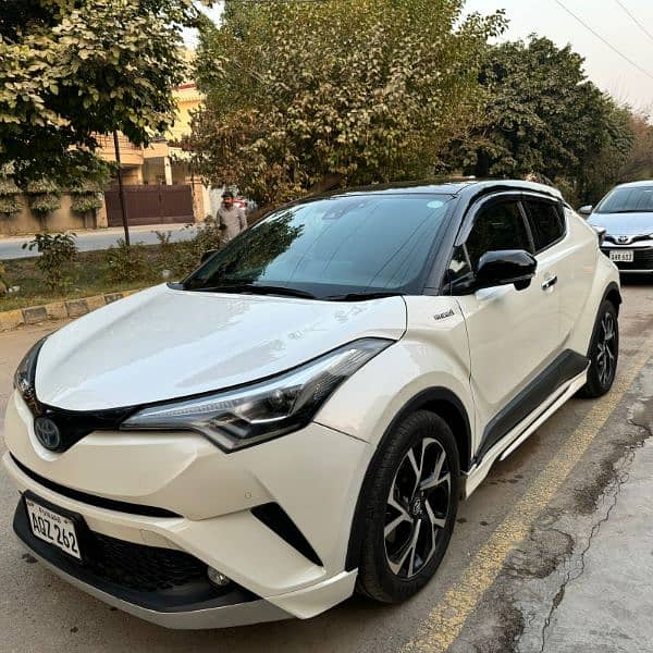 Toyota C-HR 2017 5