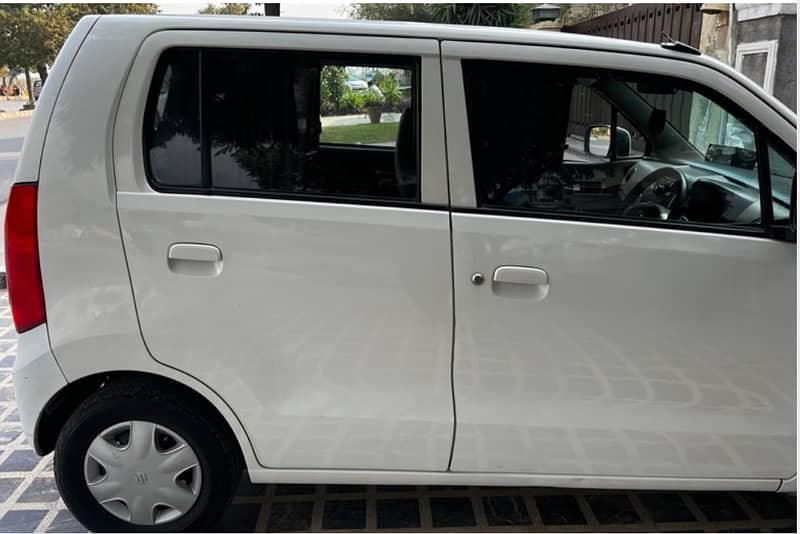 Suzuki Wagon R VXR 2016 For Sale in Islamabad 3