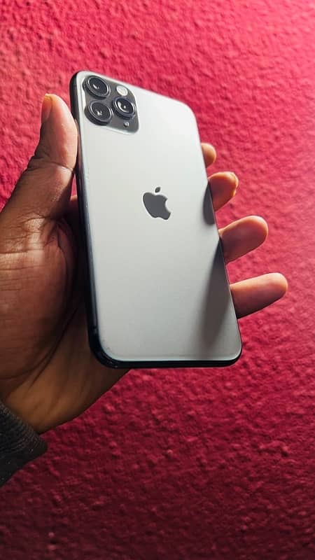 Iphone 11 Pro 256 GB. PTA APPROVED 4