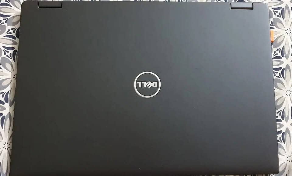 Dell Latitude 5289 Core i7 7th Generation Laptop in Good Condition 0