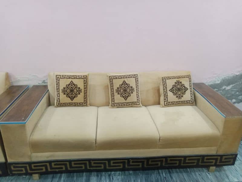 6 Seater Sofa Set for Drawing Room 3