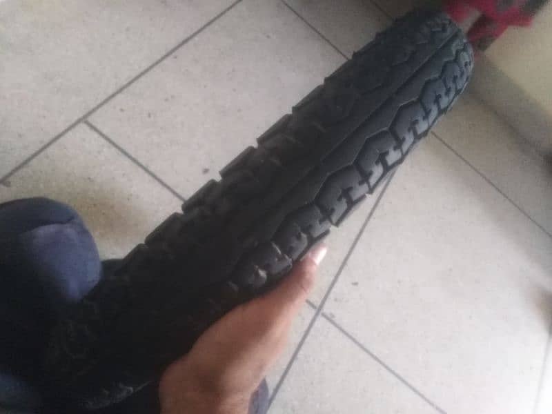 Honda 125 Tyre 1