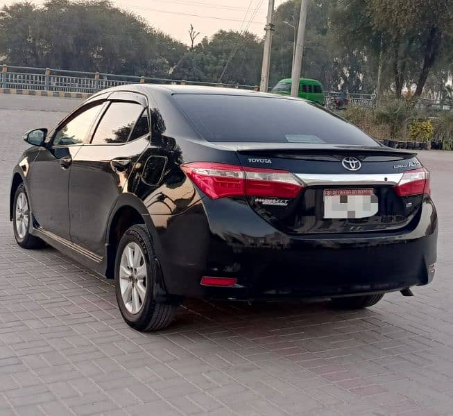 Toyota Corolla Altis 2016 7