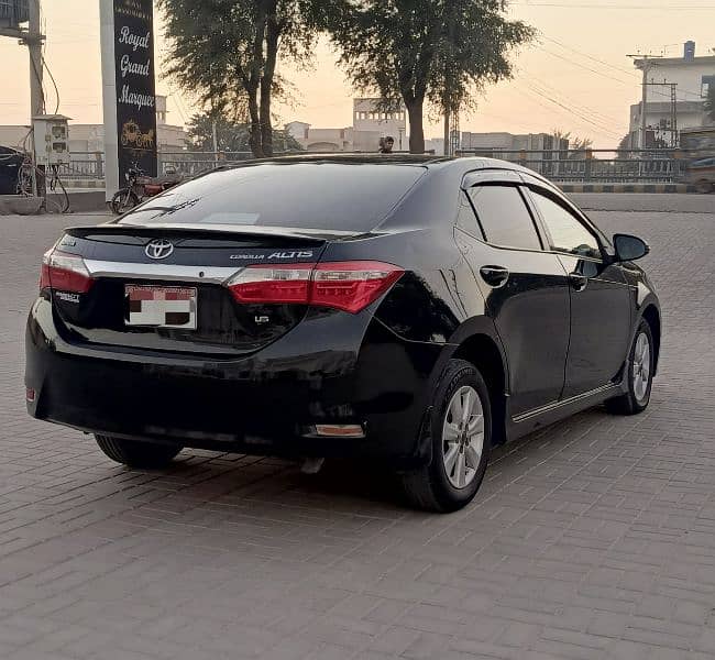 Toyota Corolla Altis 2016 8