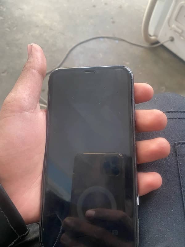 iphone 11 64 non pta 10)10 38k full last finl 1