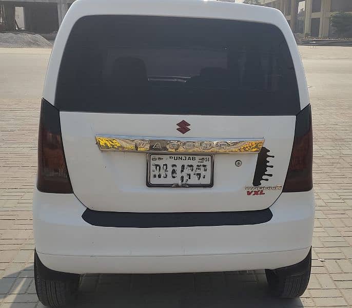 Suzuki Wagon R 2018 1